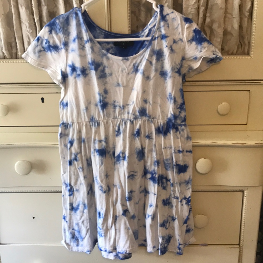 Tye-dye cover up